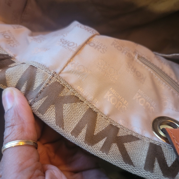 Pre-loved Micheal Kors Signature Tote with Orange leather straps. - Picture 11 of 15